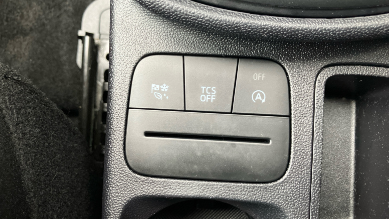 Ford Fiesta 1.0 EcoBoost Hybrid mHEV 125 Titanium 5dr Auto Petrol Hatchback